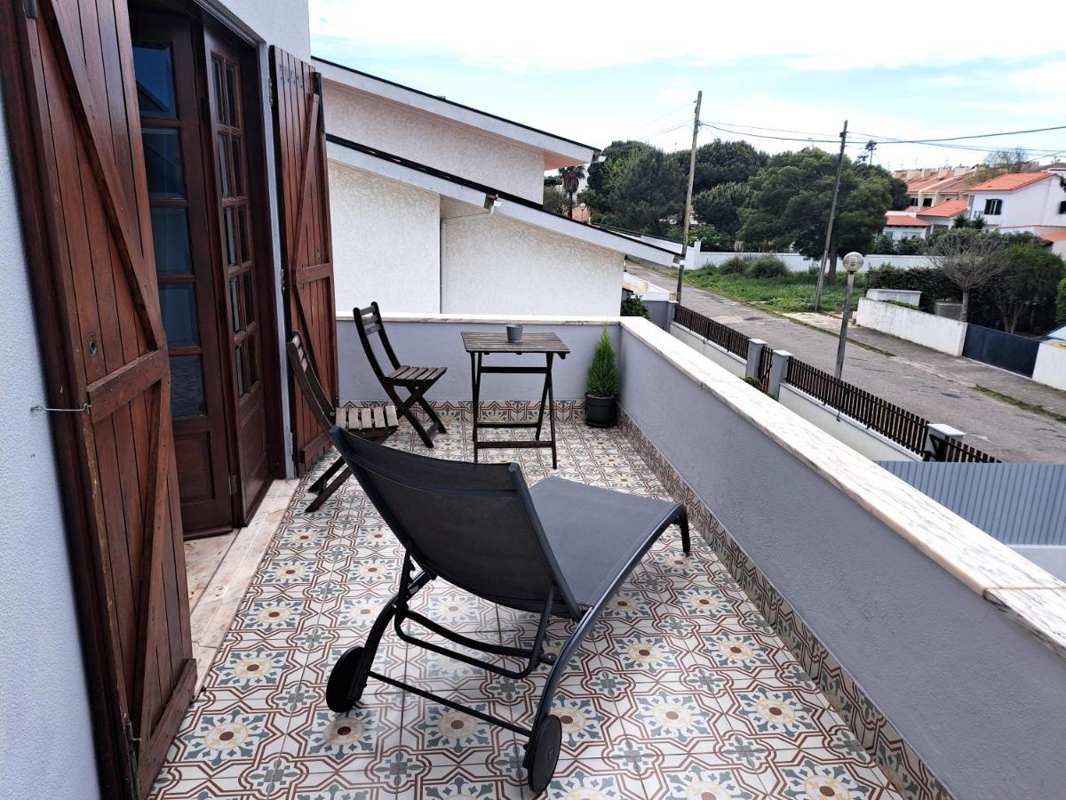 Beachwalk Guesthouse Езмориз Екстериор снимка