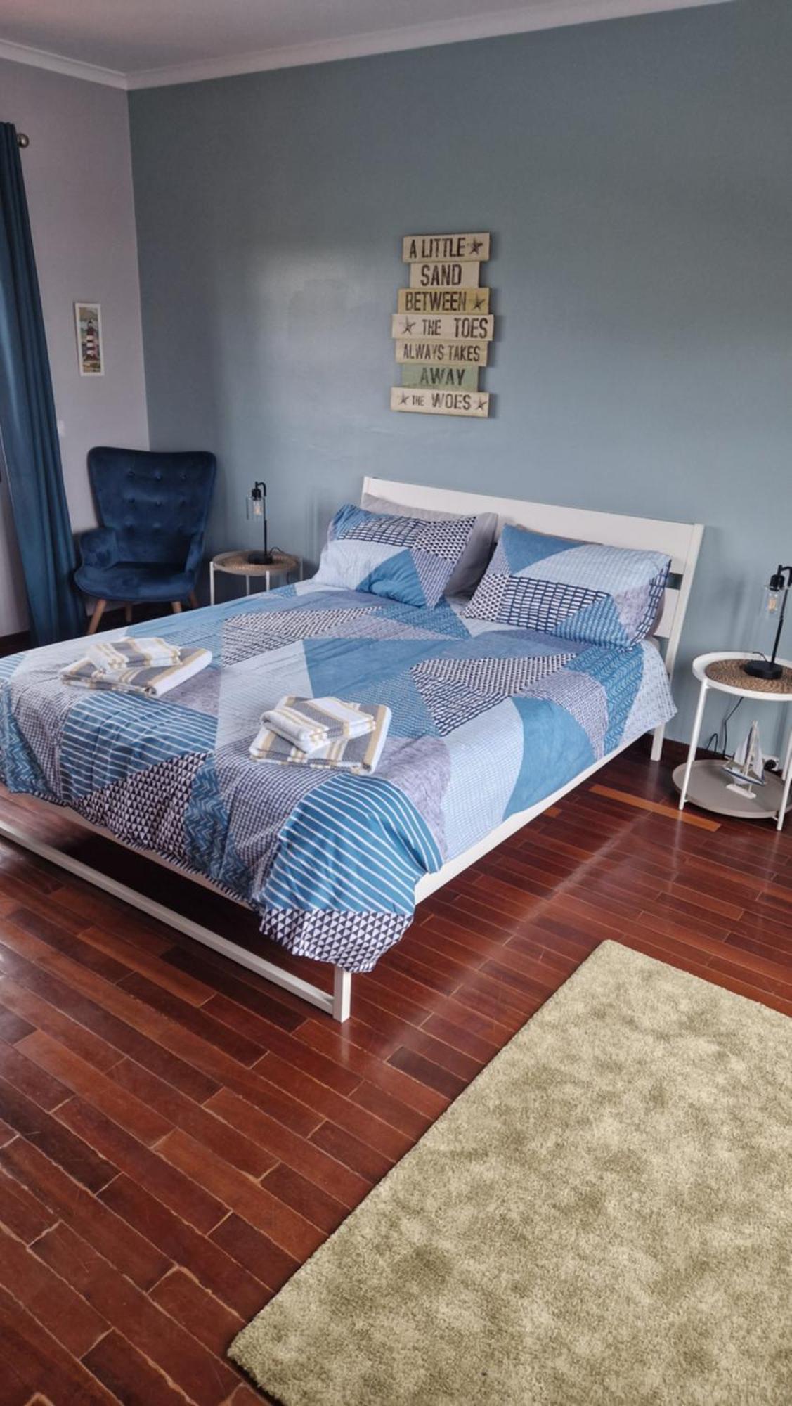 Beachwalk Guesthouse Езмориз Екстериор снимка