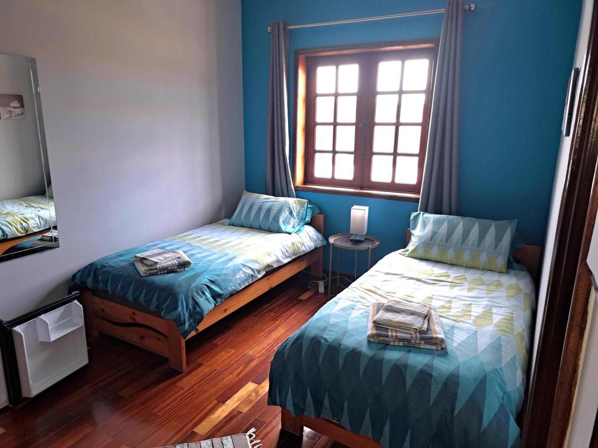 Beachwalk Guesthouse Езмориз Екстериор снимка